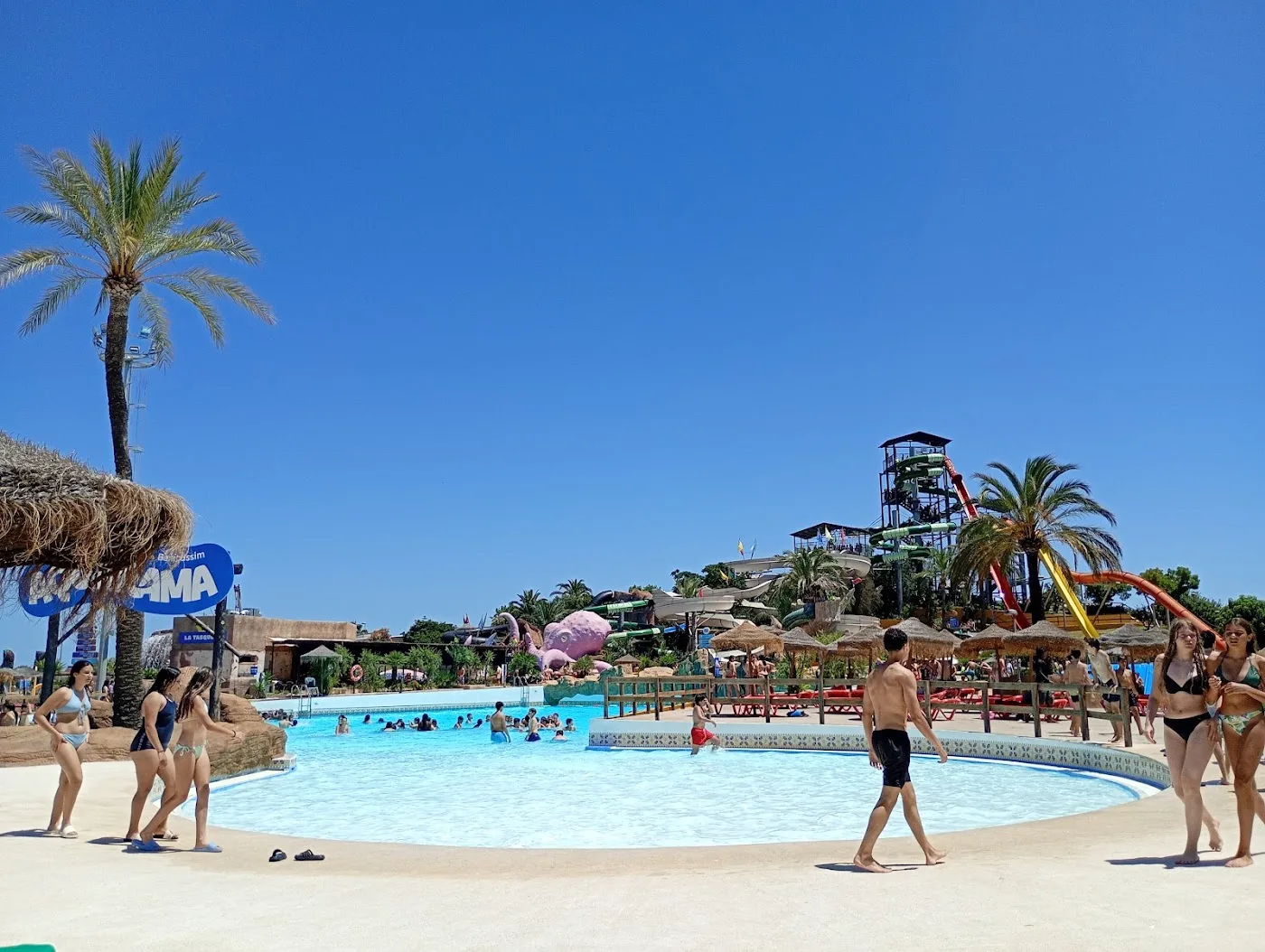 Aquarama Benicàssim — Parque acuático — foto 4