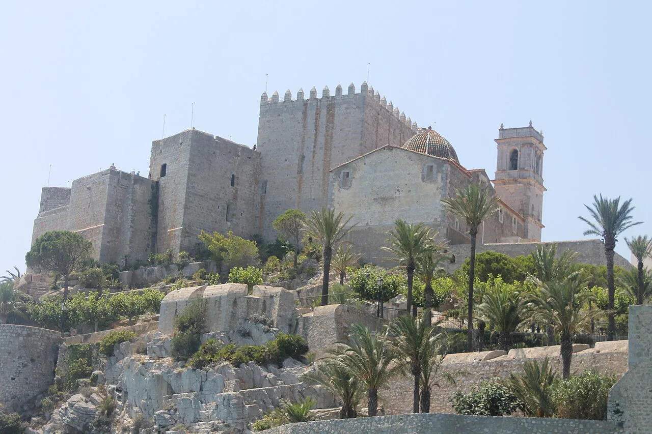 Castillo de Peñíscola — Fortaleza junto al mar
