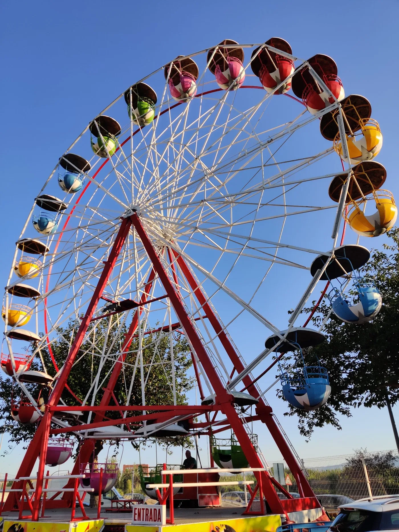 Gandilandia — Parque de atracciones en la playa