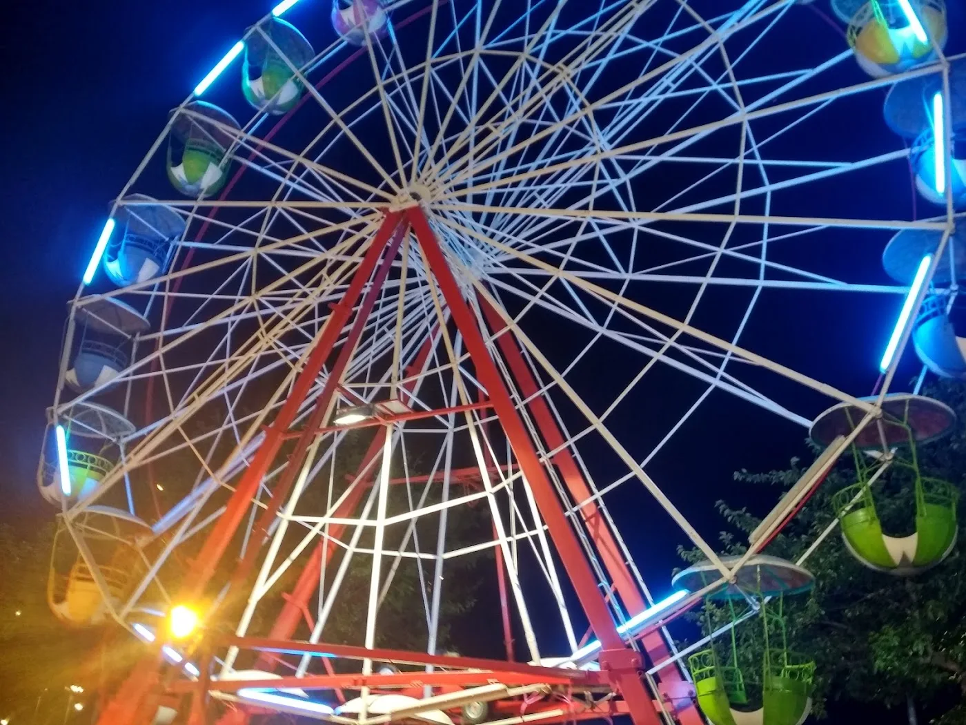 Gandilandia — Parque de atracciones en la playa — foto 6