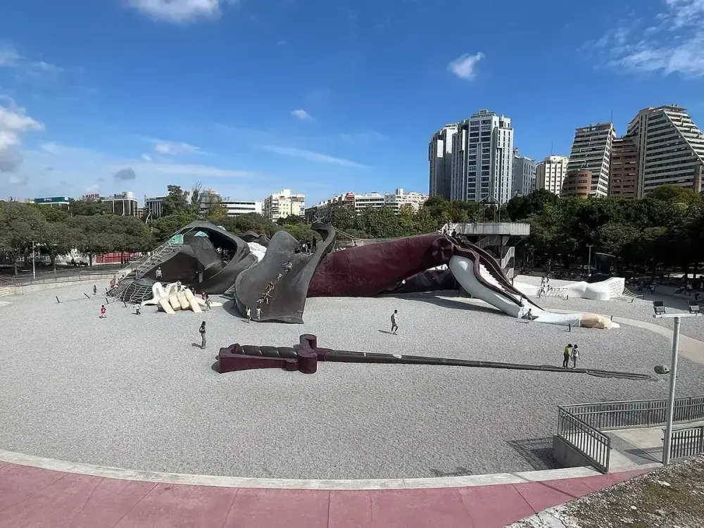 Gulliver — Parque de juegos gigante — foto 2