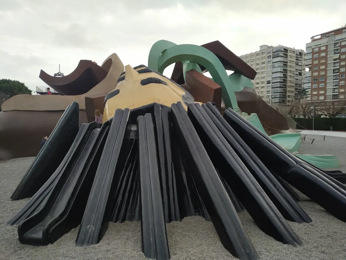 Gulliver — Parque de juegos gigante — foto 3