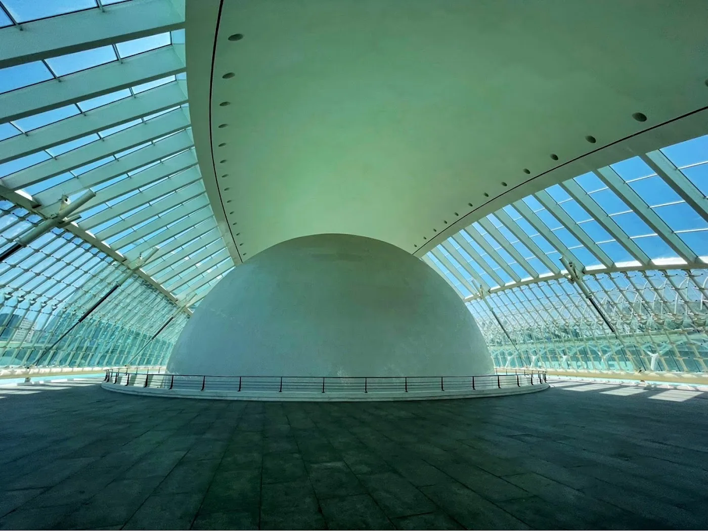 L'Hemisfèric (Ciutat de les Arts) — Planetario y cine IMAX — foto 5