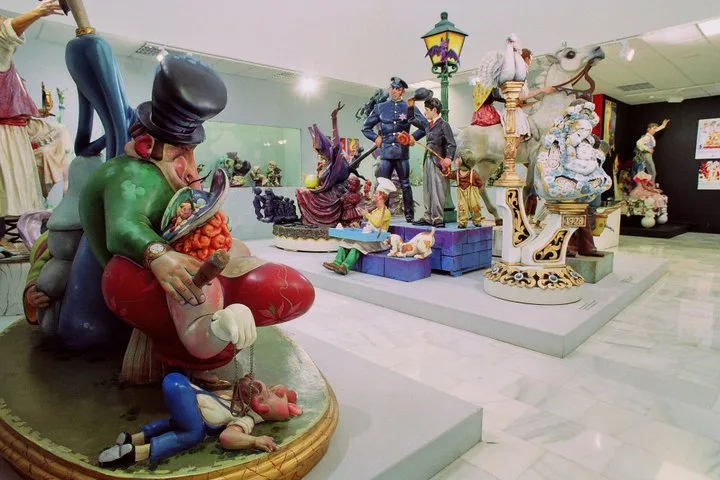 Museo de las Hogueras — foto 2