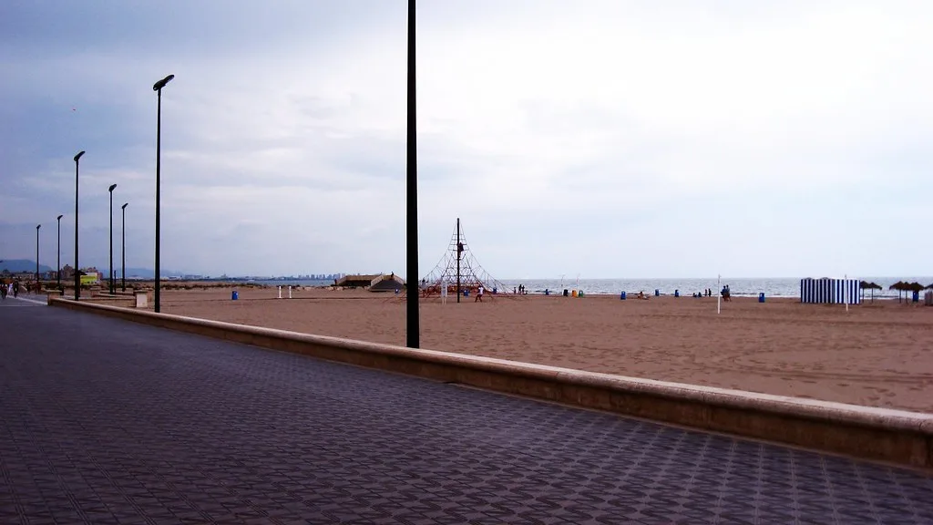 Playa de la Malvarrosa — foto 11