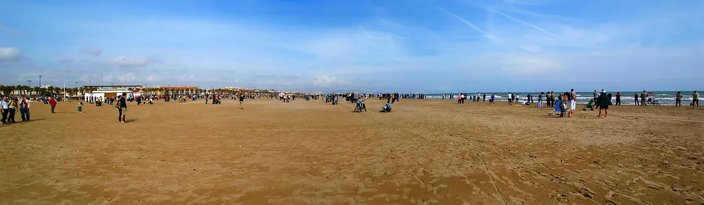 Playa de la Malvarrosa — foto 13