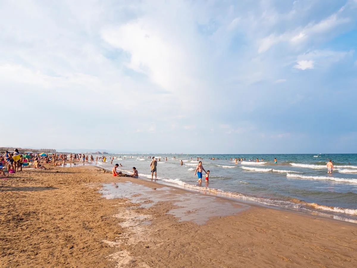 Playa de la Malvarrosa — foto 9